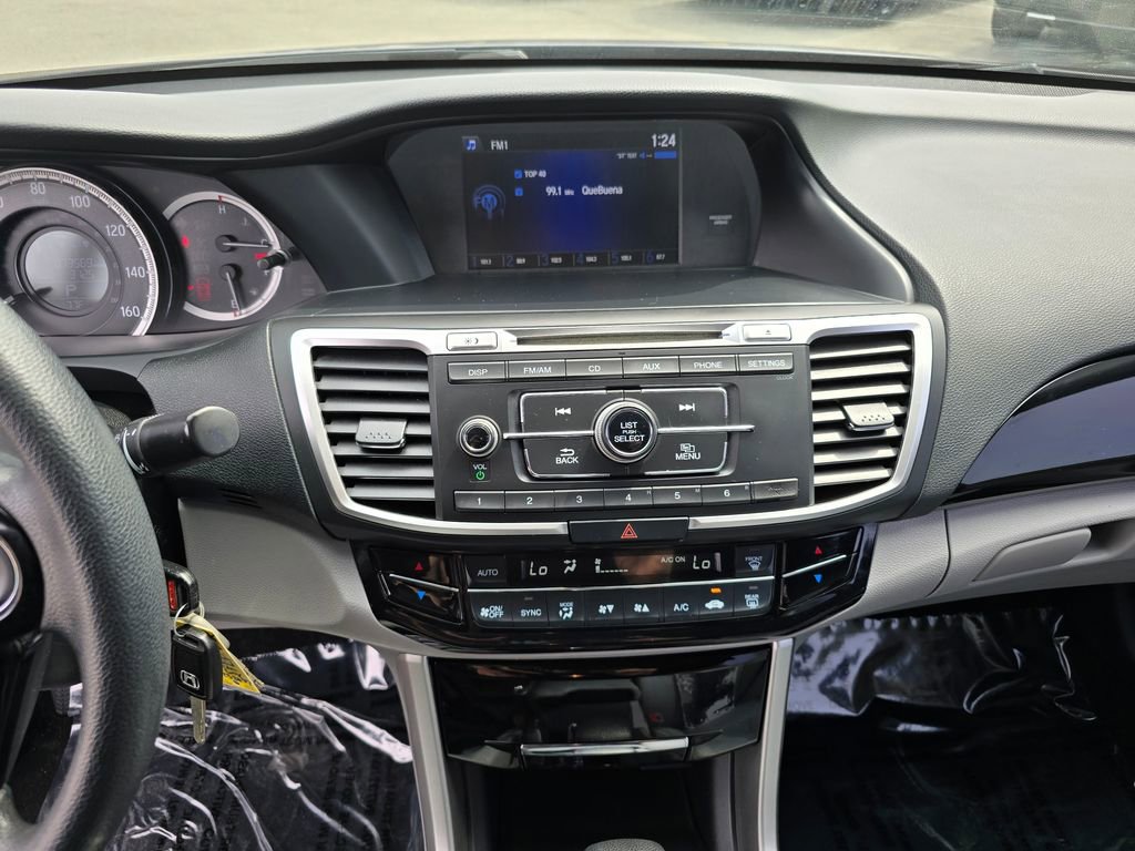 Used 2017 Honda Accord LX image 19