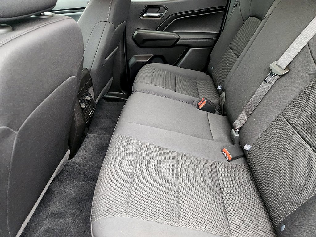 Used 2024 GMC Canyon Elevation RWD image 30