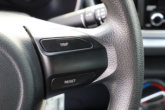 Used 2022 Kia Rio LX FWD image 21