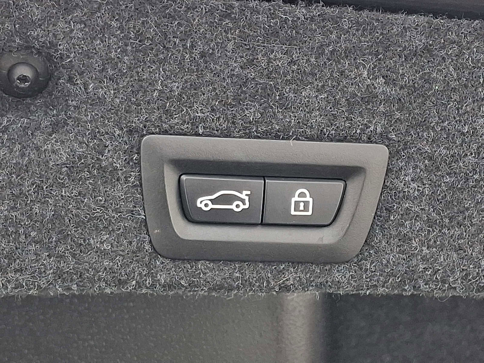 Used 2016 BMW 528i xDrive Sedan image 30