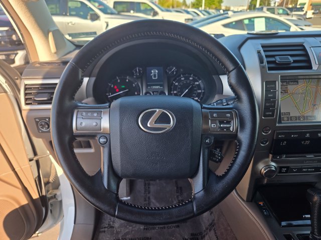 Used 2017 Lexus GX 460 w/ Navigation Package AWD/4WD image 20