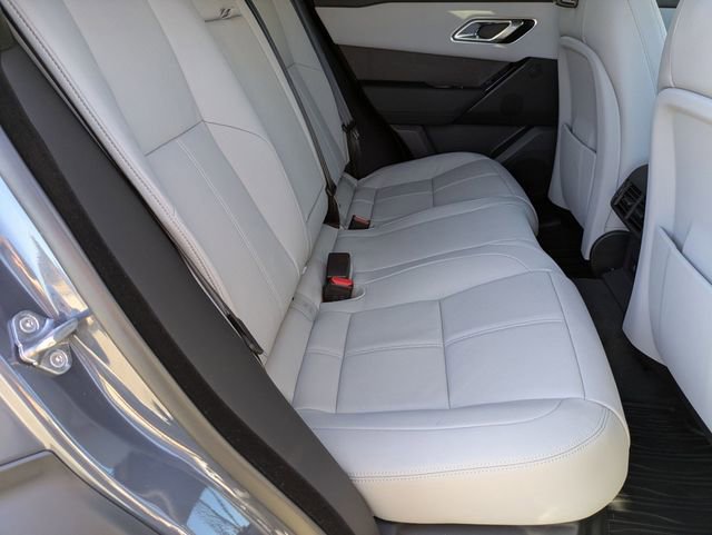 New 2026 Land Rover Range Rover Velar Dynamic SE image 17