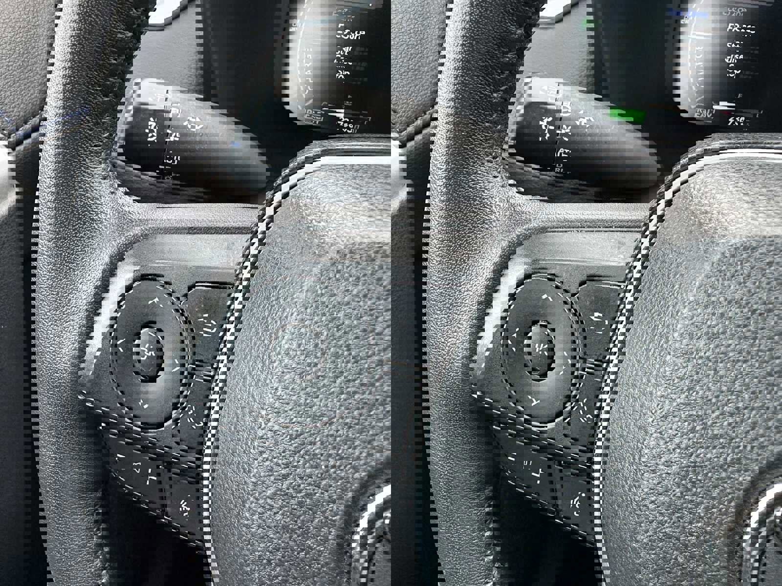 Used 2023 Toyota RAV4 XSE image 35