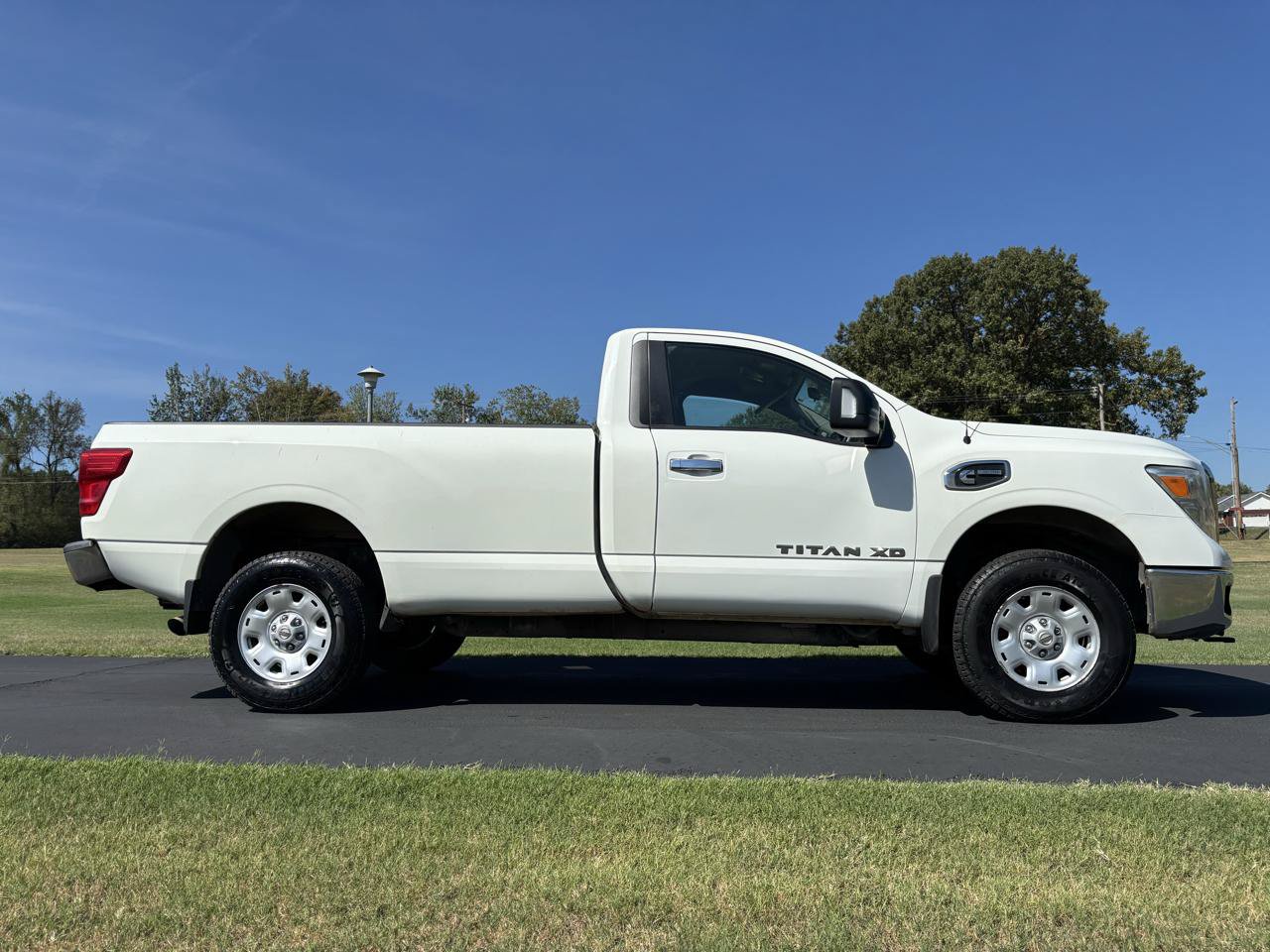 Used 2017 Nissan Titan SV