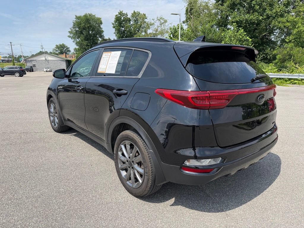 Used 2021 Kia Sportage S w/ S AWD Premium Package image 3