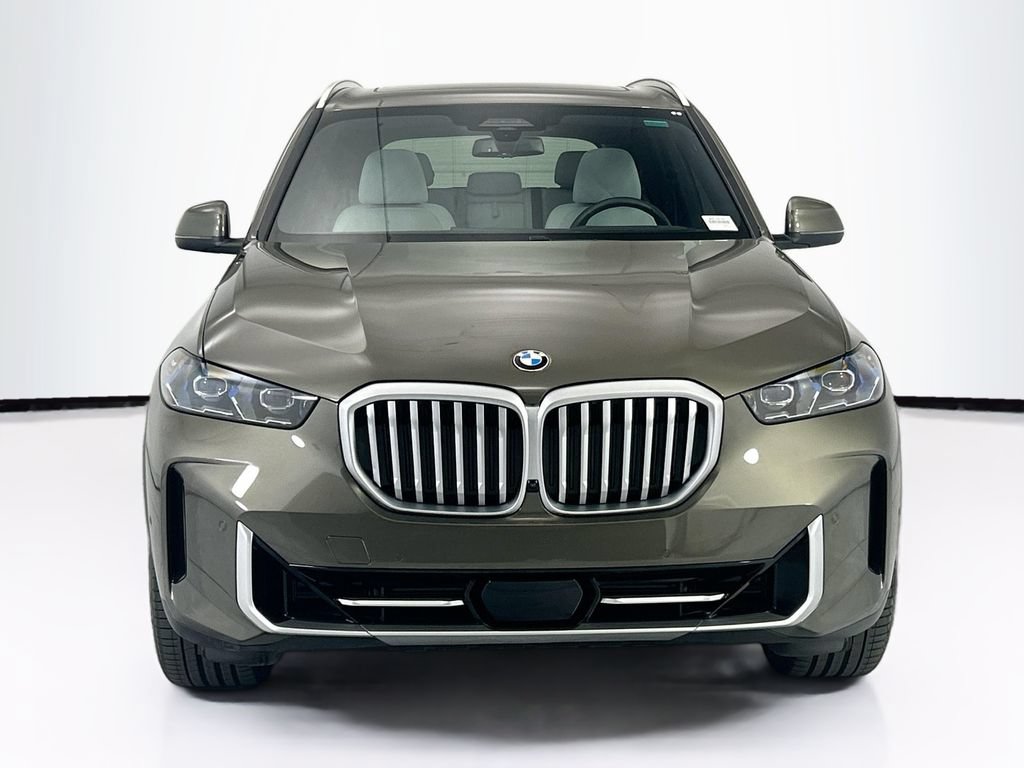 Certified 2026 BMW X5 sDrive40i RWD image 2