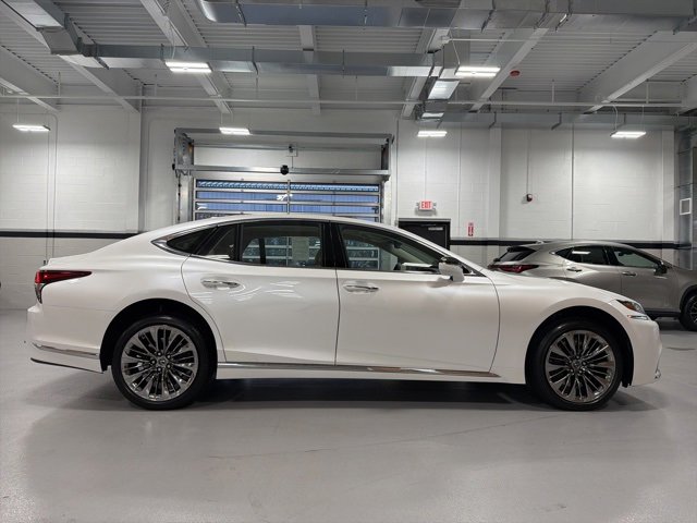 Used 2018 Lexus LS 500 500 Base image 8