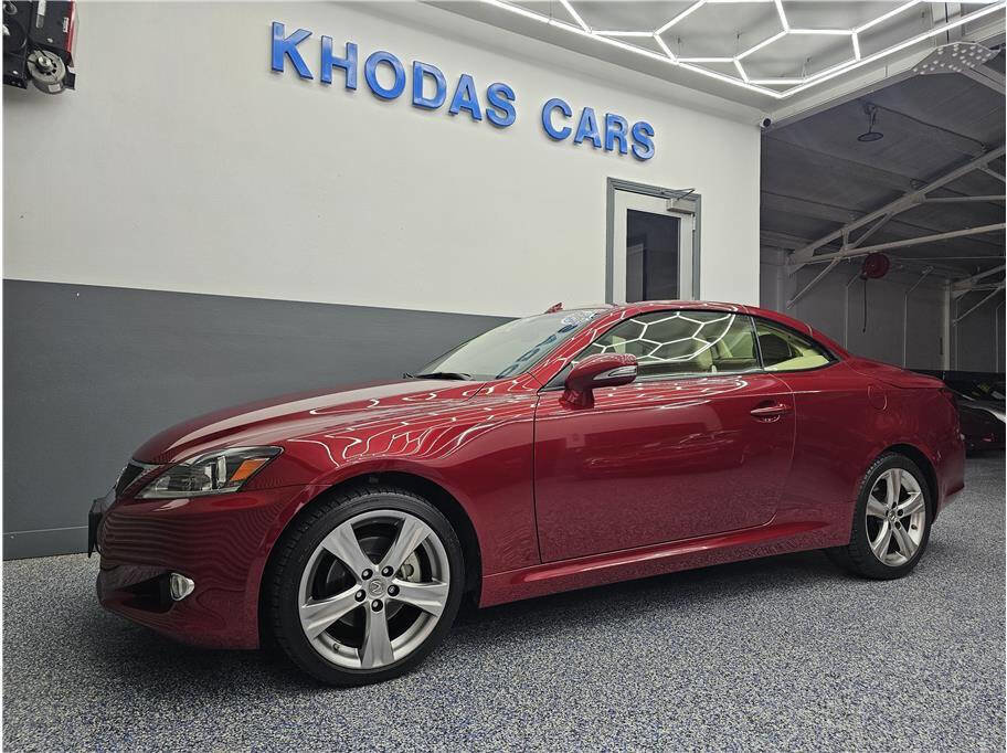 Used 2014 Lexus IS 250C w/ Navigation System Package RWD image 2