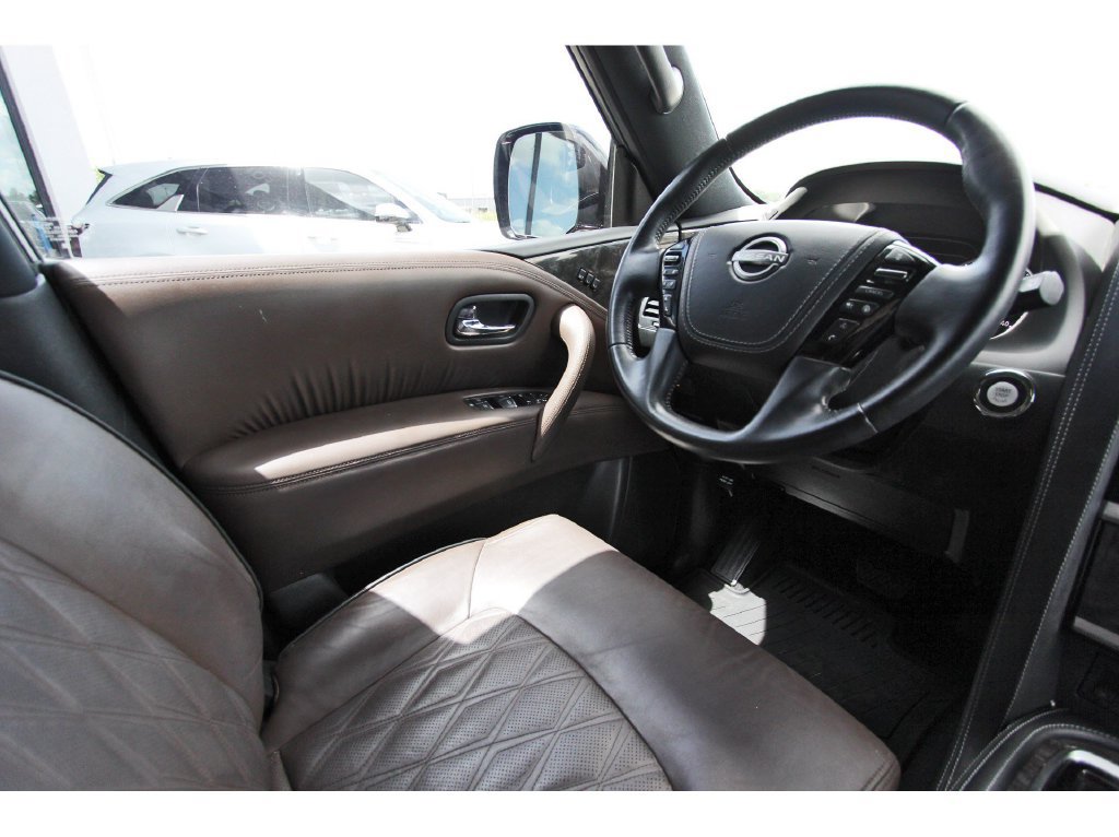 Used 2021 Nissan Armada Platinum w/ Captain's Chairs Package RWD image 9