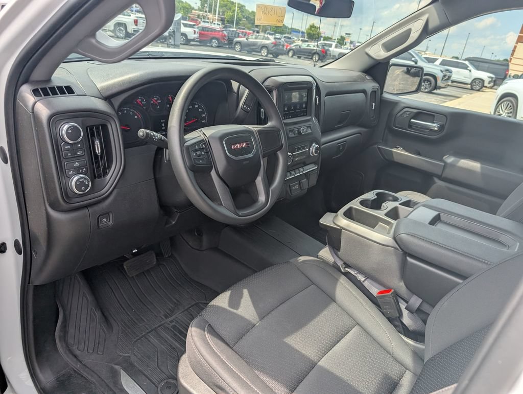 Used 2023 GMC Sierra 1500 Pro w/ Graphite Edition AWD/4WD image 13