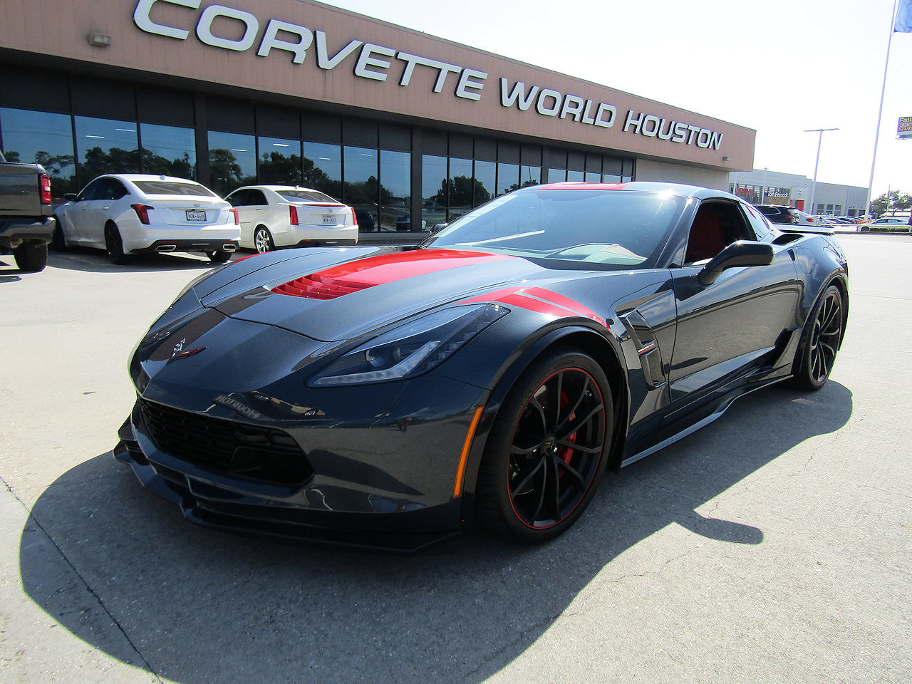 Used 2019 Chevrolet Corvette Grand Sport RWD image 1