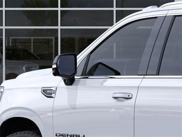 New 2026 GMC Yukon XL Denali w/ Denali Reserve Package image 12