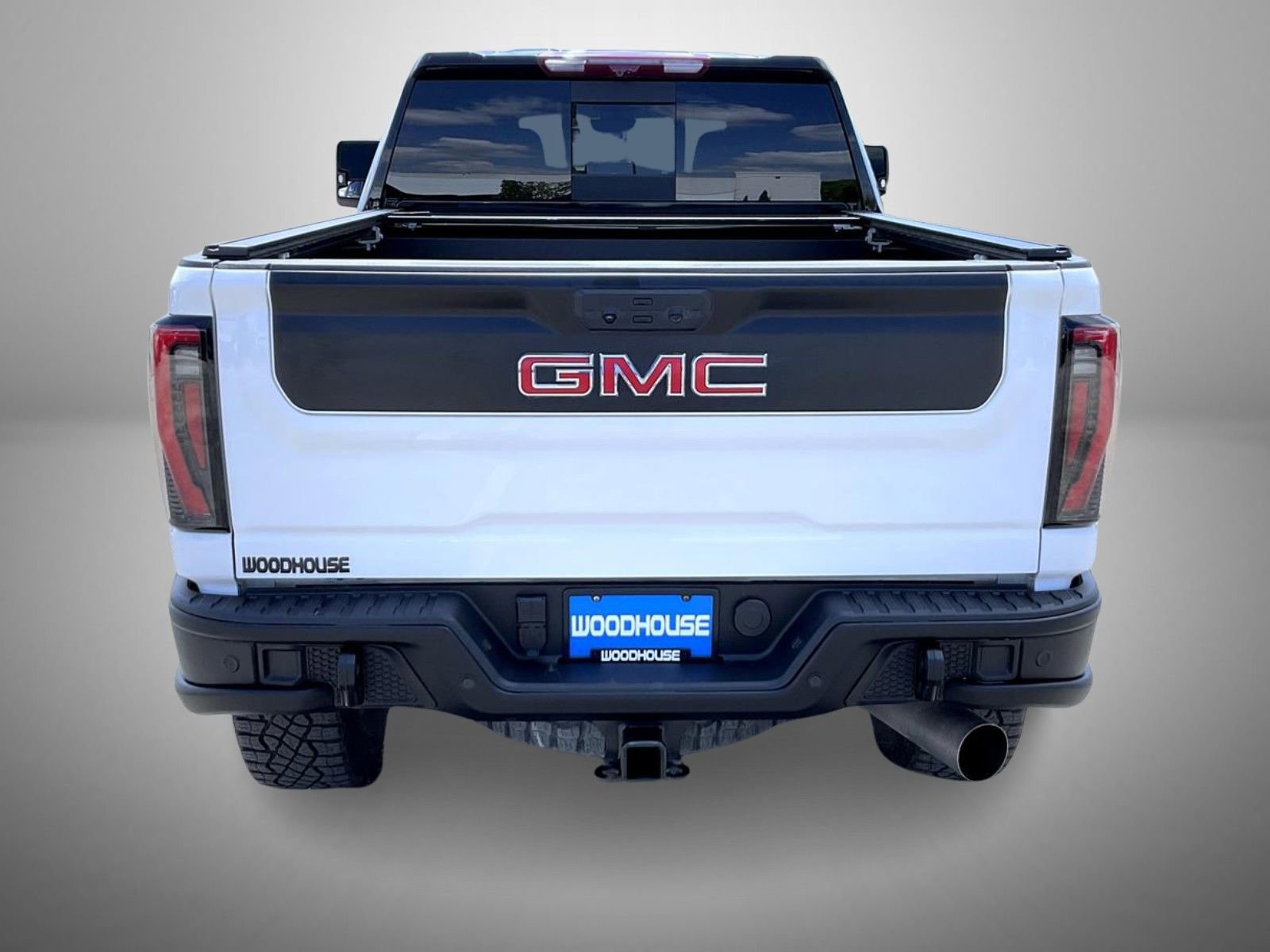 Used 2024 GMC Sierra 2500 AT4X w/ AT4X AEV Edition AWD/4WD image 6