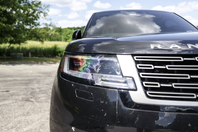 Used 2025 Land Rover Range Rover Long Wheelbase SE AWD/4WD image 50