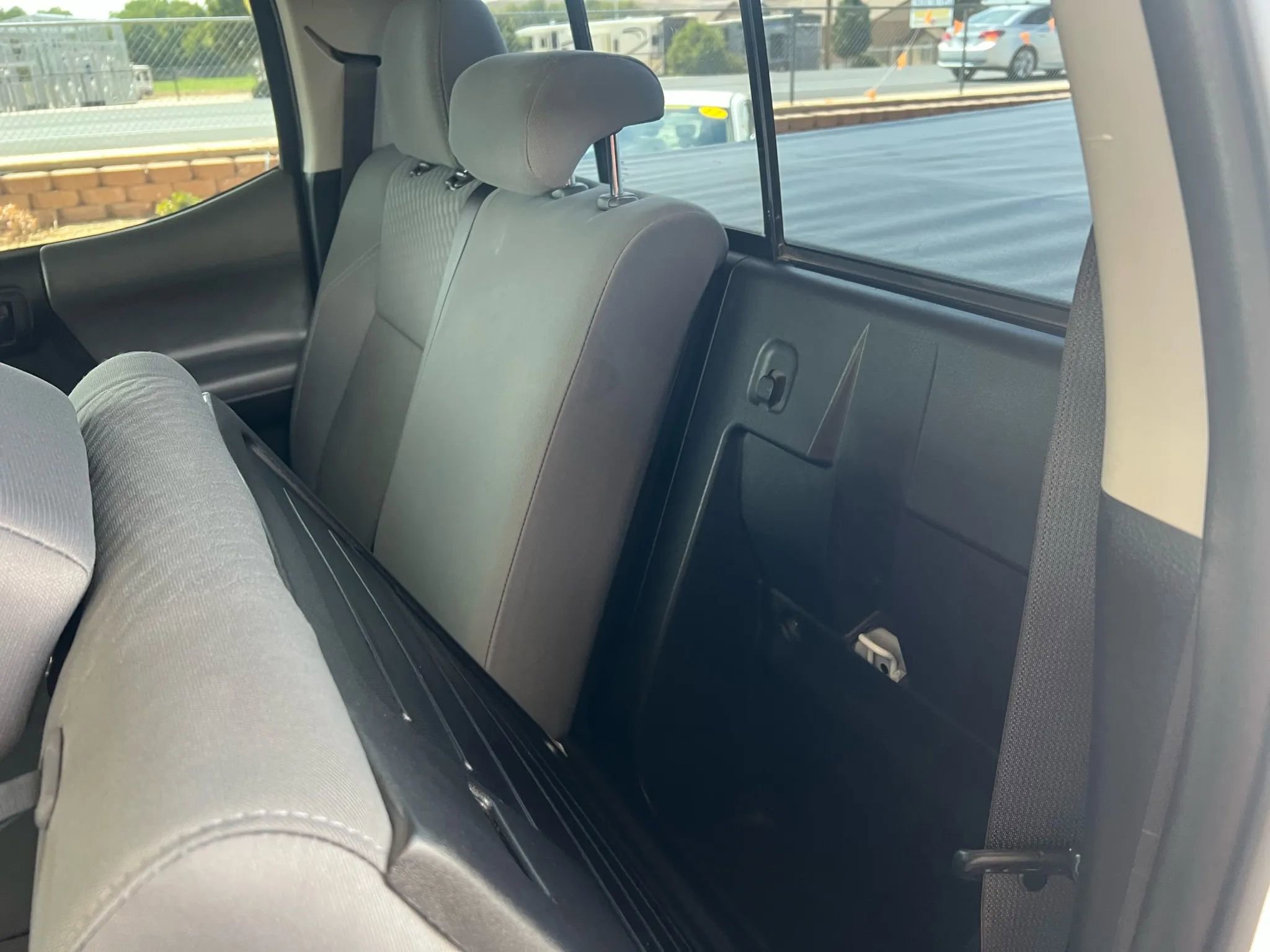 Used 2021 Toyota Tacoma SR5 image 34