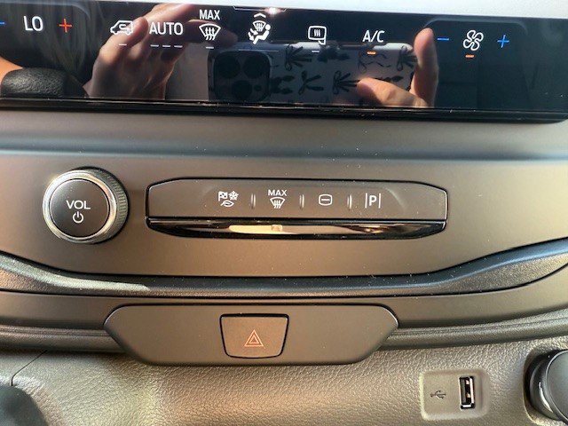 New 2025 Ford Transit 250 Low Roof AWD w/ Load Area Protection Package image 16