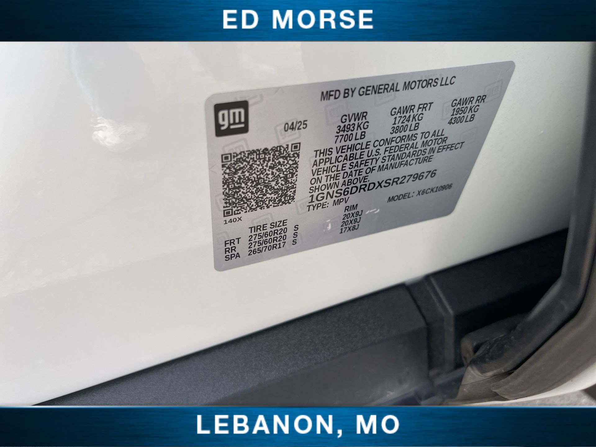 Certified 2025 Chevrolet Suburban Z71 image 32