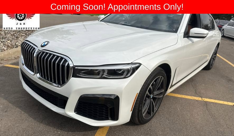 Used 2022 BMW 740i xDrive w/ M Sport Package AWD/4WD image 1