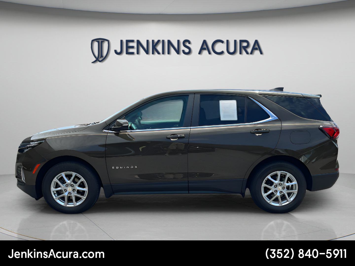 Used 2024 Chevrolet Equinox LT FWD image 6