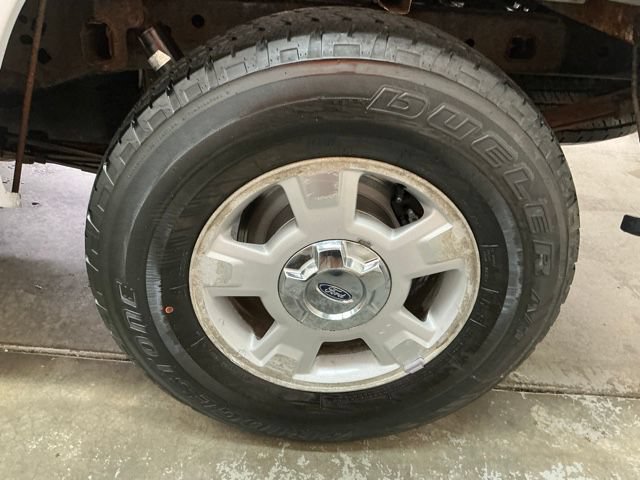 Used 2010 Ford F150 XLT RWD image 12