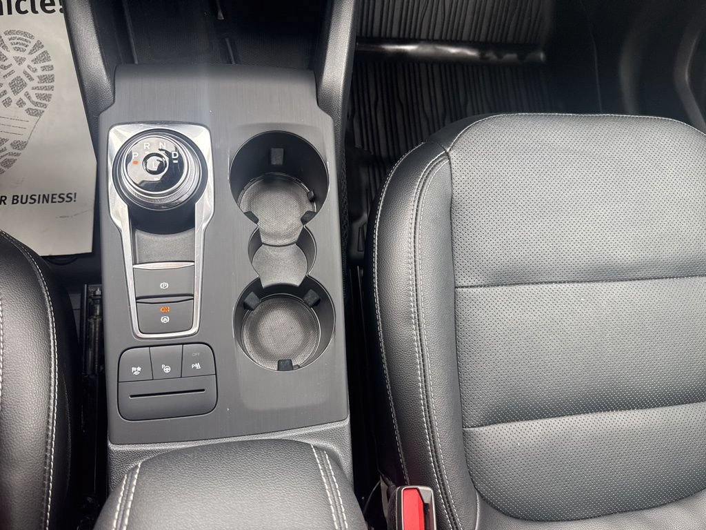 Certified 2020 Ford Escape Titanium w/ Titanium Premium Package 2.0 FWD image 43