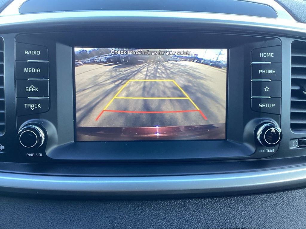 Used 2020 Kia Sorento S image 21