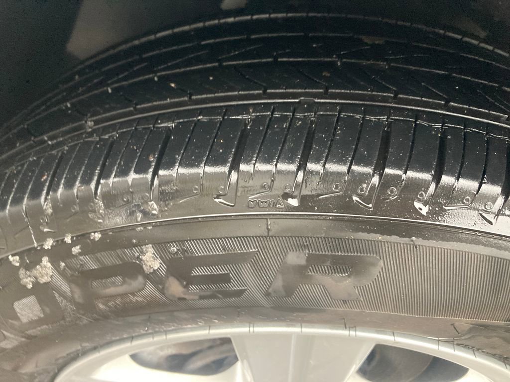 Used 2019 Chevrolet Trax LT w/ LT Convenience Package image 36