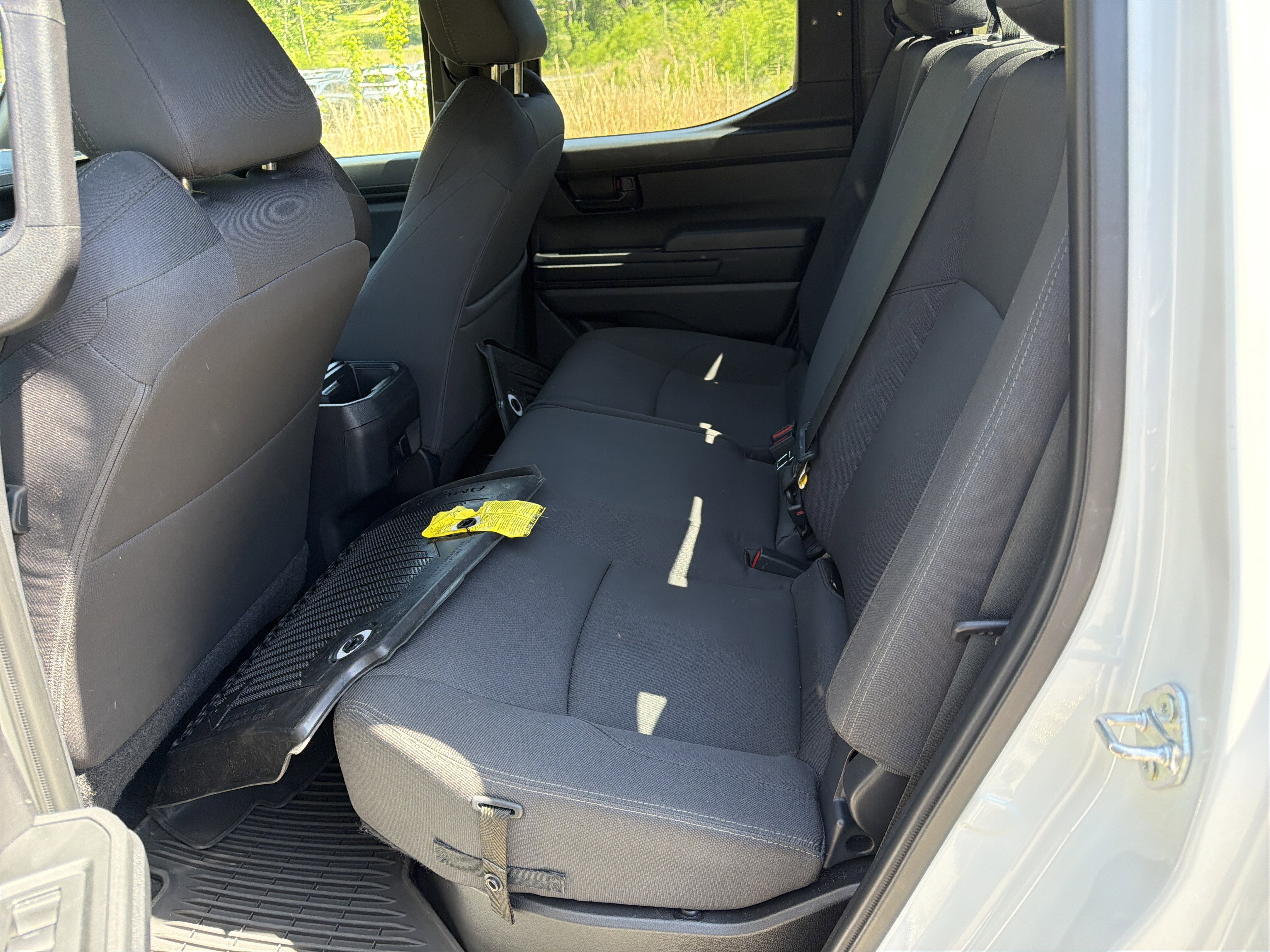 Used 2025 Toyota Tacoma SR5 AWD/4WD image 20