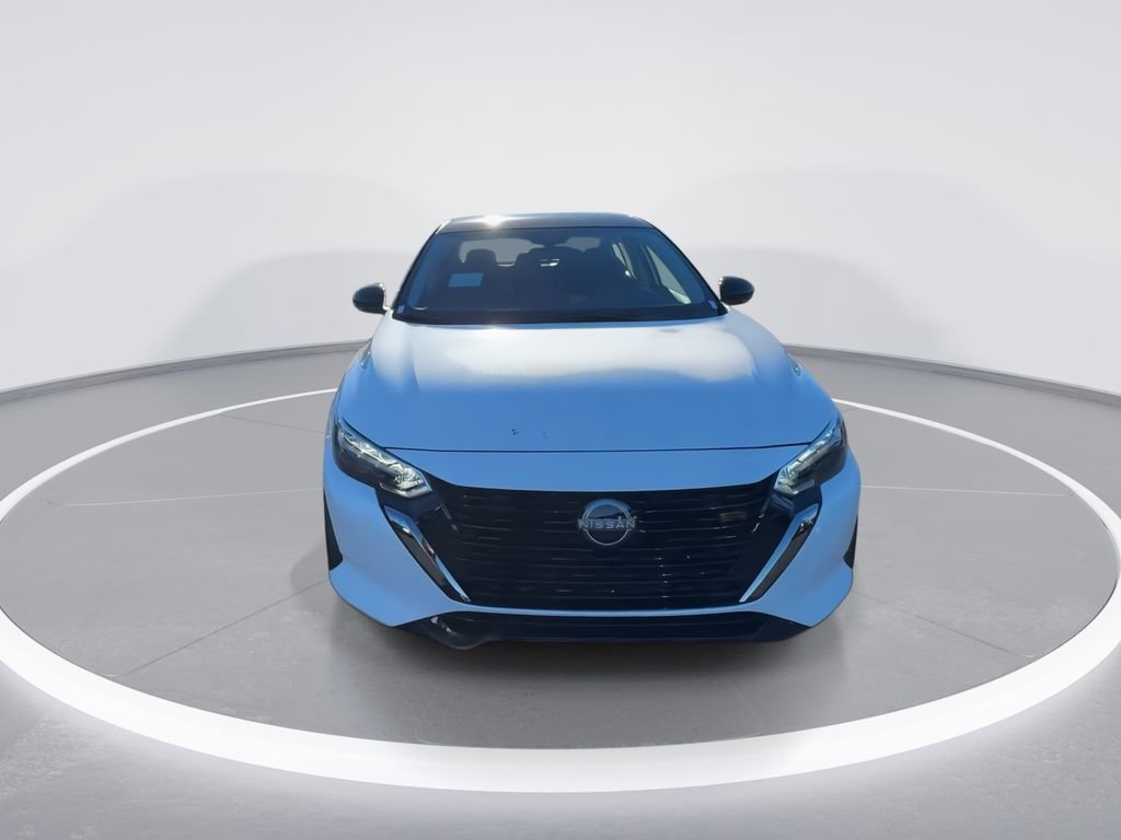 New 2025 Nissan Sentra SR image 3