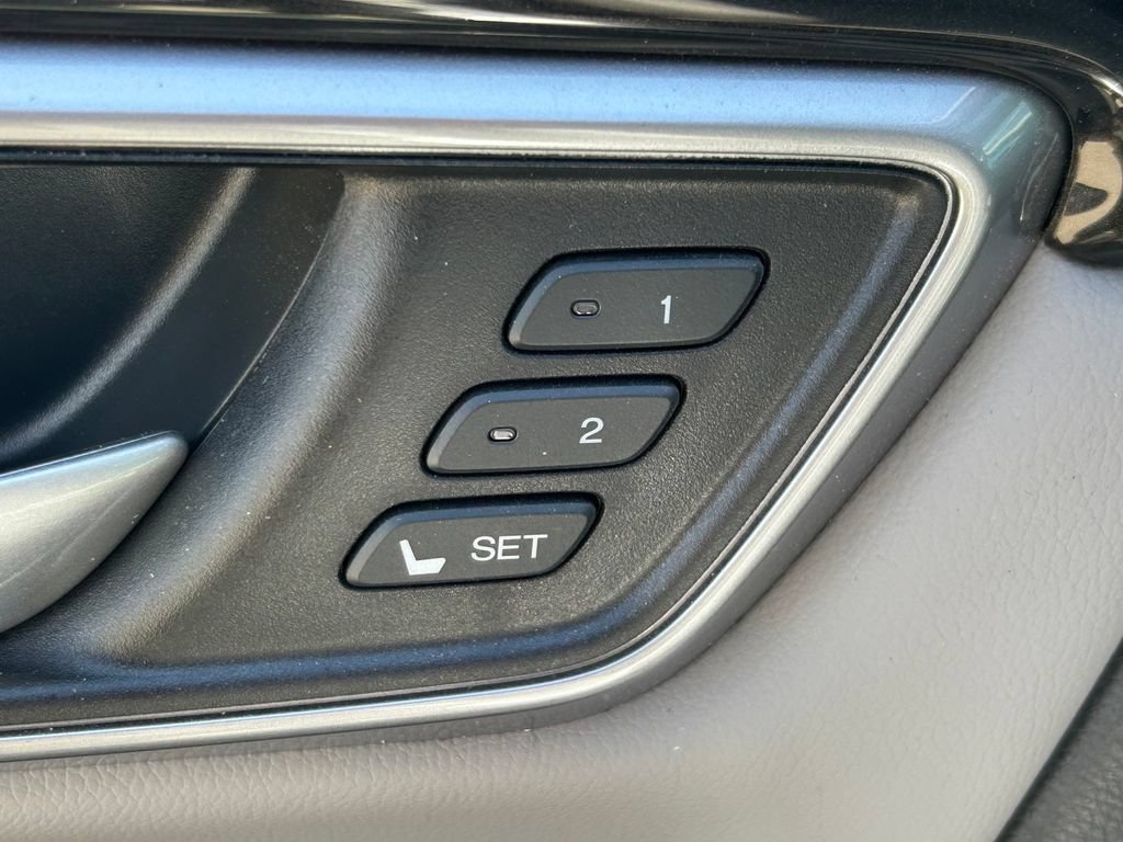 Used 2017 Honda CR-V EX-L image 23