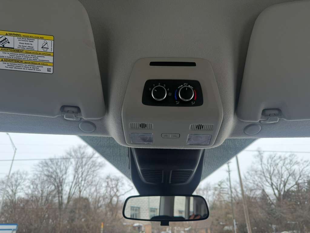 Used 2022 Ford Transit 350 XLT image 17