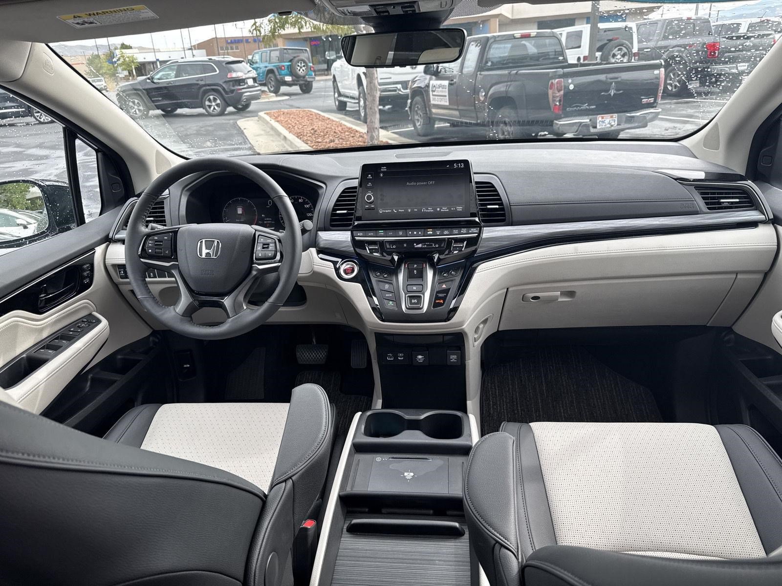 Certified 2026 Honda Odyssey Elite image 26