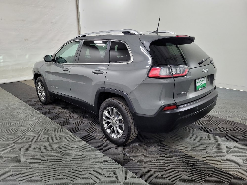 Used 2020 Jeep Cherokee Latitude Plus w/ Comfort/Convenience Group image 3