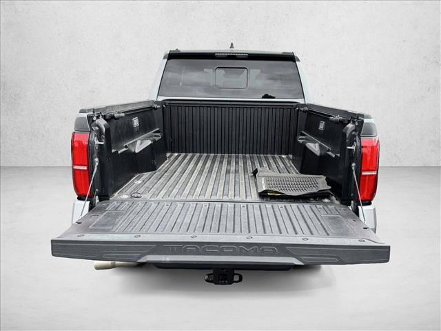 Certified 2025 Toyota Tacoma SR5 image 7