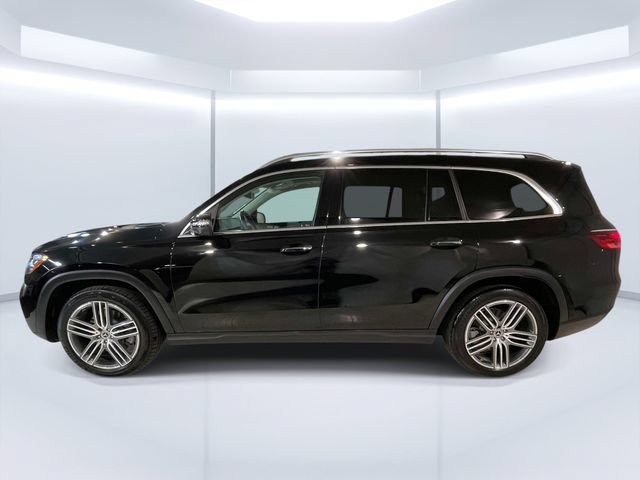 Used 2024 Mercedes-Benz GLS 450 4MATIC image 4