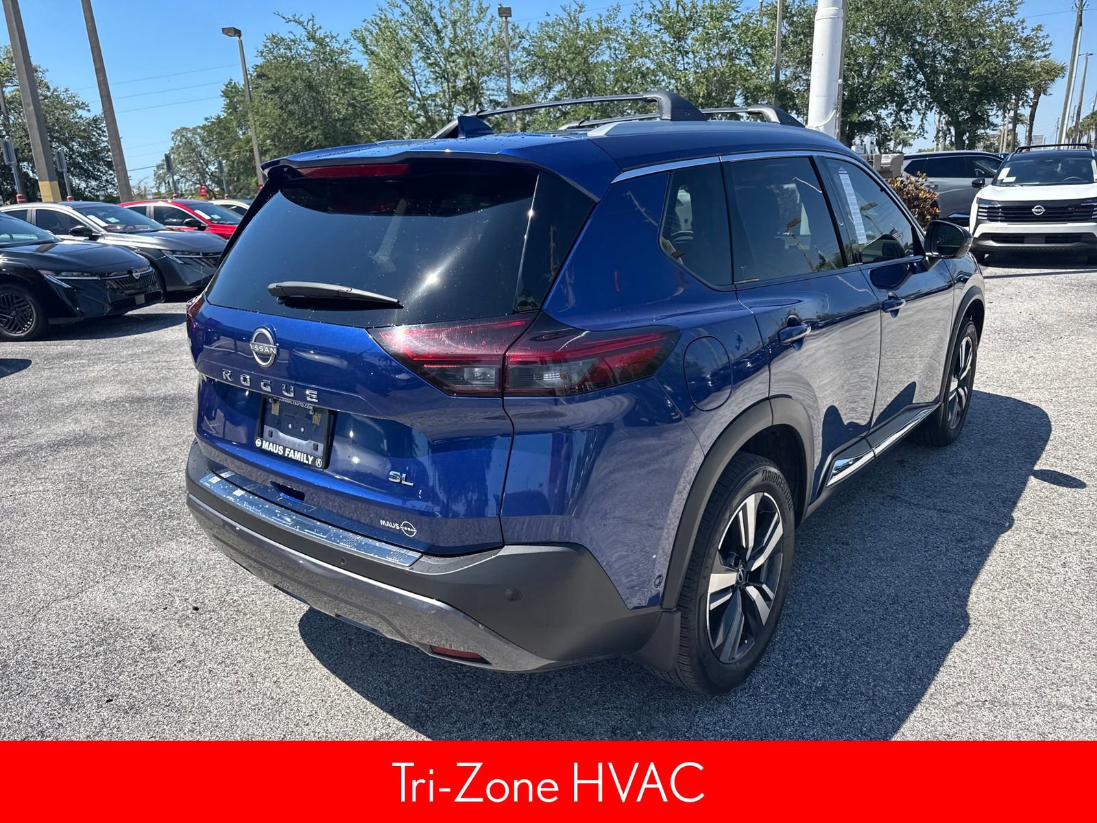 Certified 2023 Nissan Rogue SL w/ SL Premium Package FWD image 5