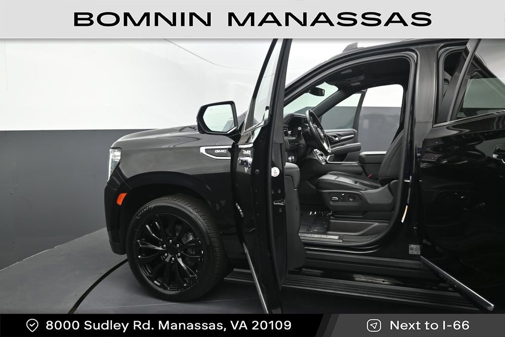 Used 2022 GMC Yukon Denali AWD/4WD image 13