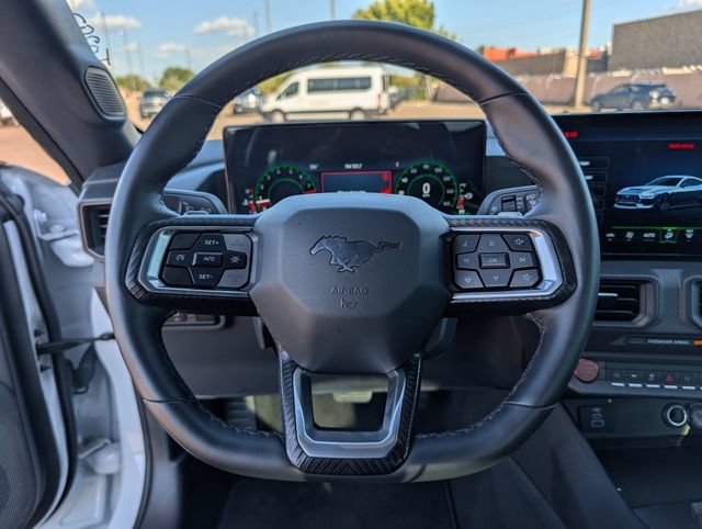 Used 2025 Ford Mustang GT RWD image 13