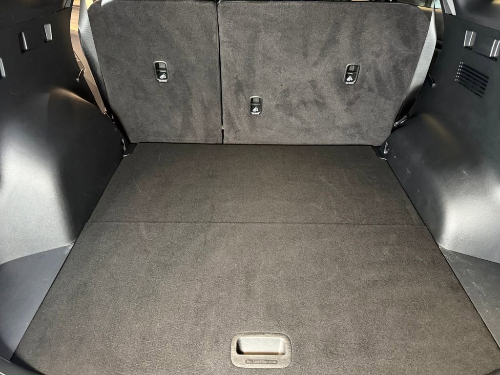 Used 2025 Kia Sportage X-Line w/ Premium Package image 23