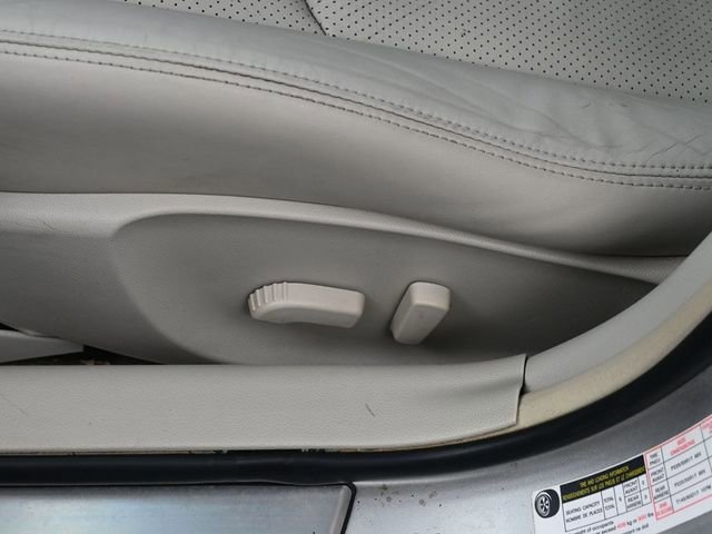 Used 2012 INFINITI G37 Journey w/ Premium Pkg image 12