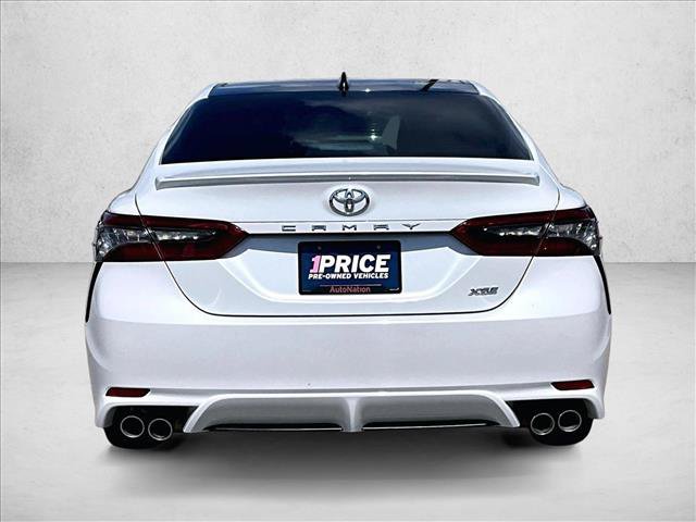 Used 2023 Toyota Camry XSE FWD image 4