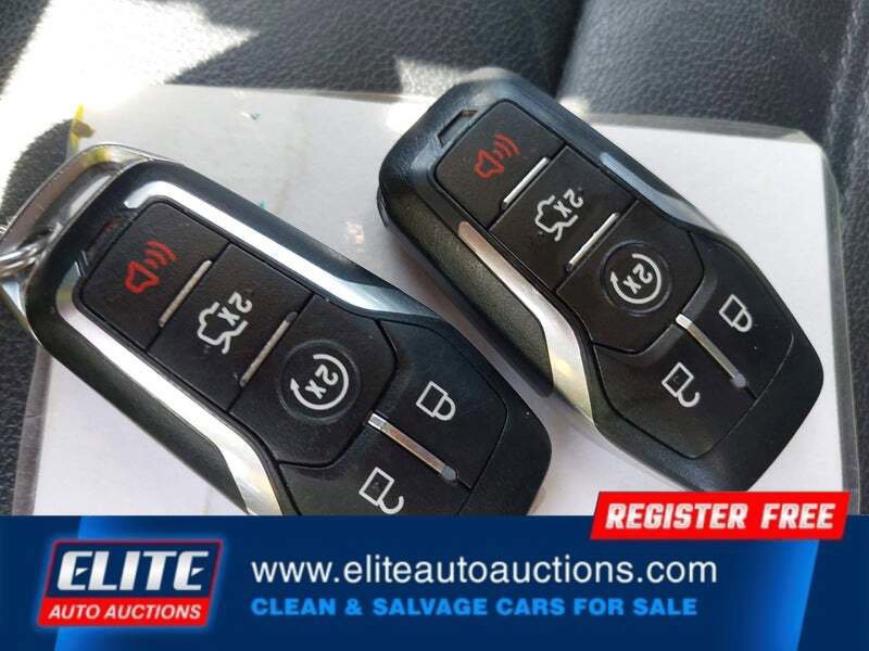 Used 2015 Ford Edge SEL w/ Equipment Group 201A AWD/4WD image 21