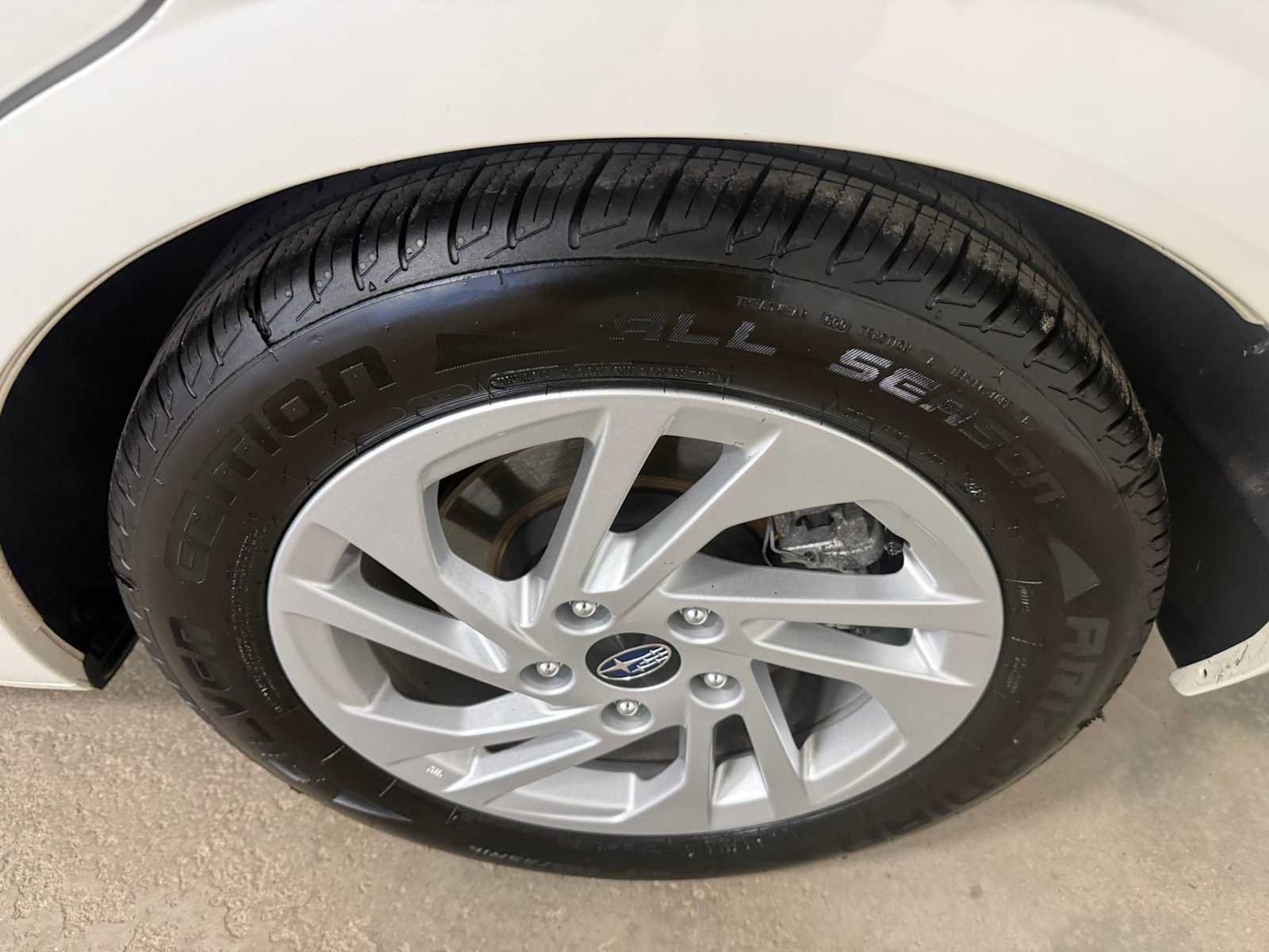 Certified 2024 Subaru Impreza 2.0i AWD/4WD image 9