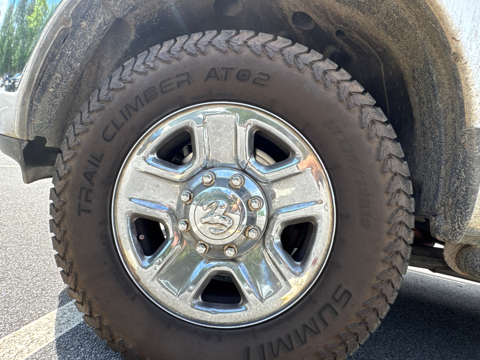 Used 2015 RAM 2500 Tradesman w/ Chrome Appearance Group AWD/4WD image 12