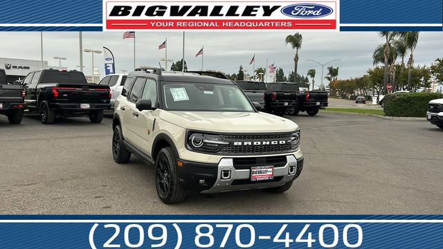 Used 2025 Ford Bronco Sport Badlands image 1