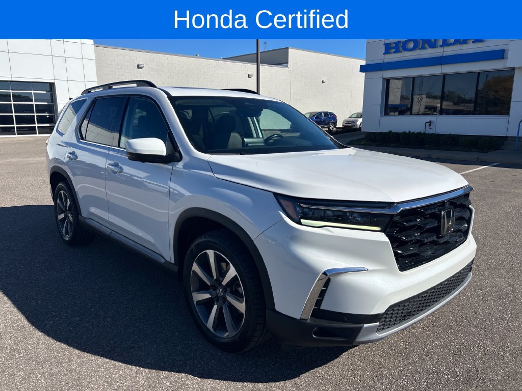 Certified 2023 Honda Pilot Elite image 2