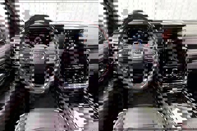 Certified 2025 GMC Yukon XL AT4 Ultimate image 5