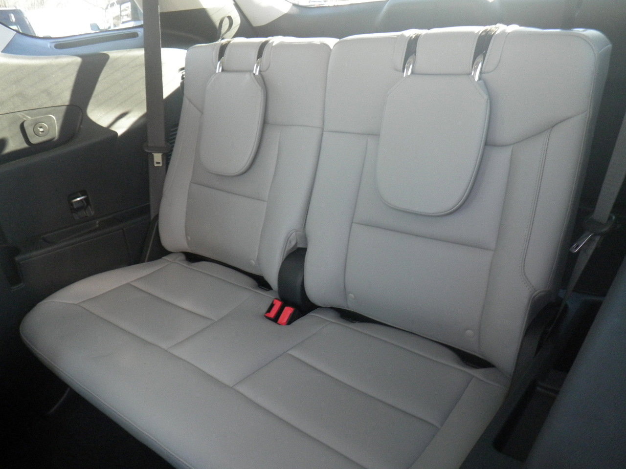 Certified 2025 Ford Explorer Active w/ Active Comfort Package image 20