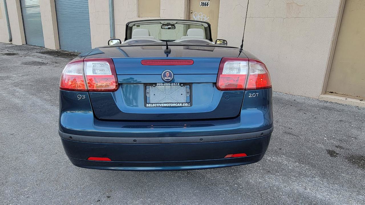 Used 2004 Saab 9-3 Aero FWD image 4