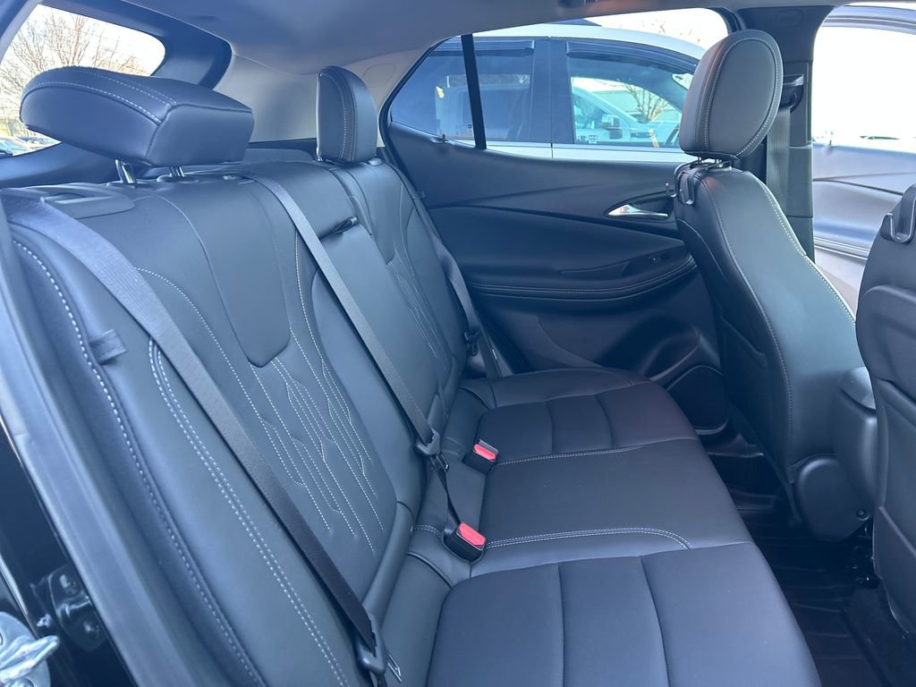 Certified 2025 Buick Encore GX Avenir w/ Avenir Technology Package image 29